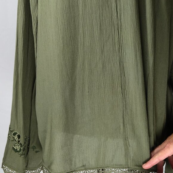Olive Green Lace Trim Embroidered Blouse Time and Tru L Boho Festival - Picture 13 of 13
